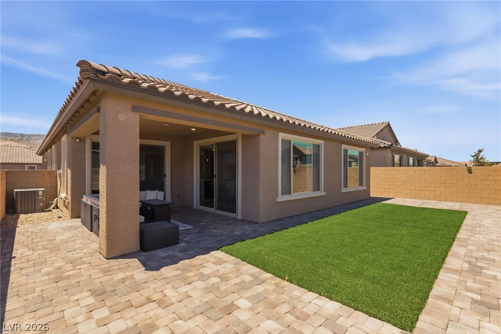 6562 Sandero Springs, Las Vegas, NV 89166
