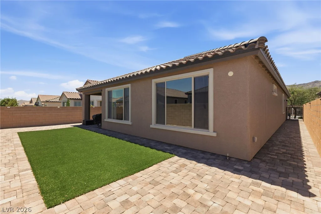 6562 Sandero Springs, Las Vegas, NV 89166