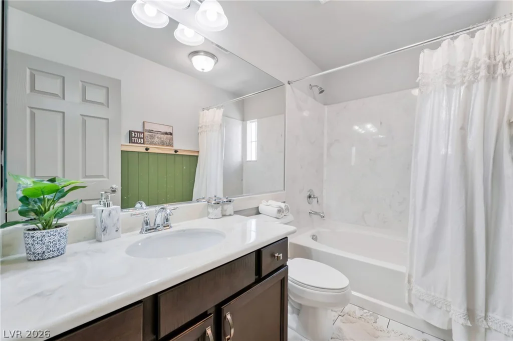 10183 Cascadia Creek, Las Vegas, NV 89141