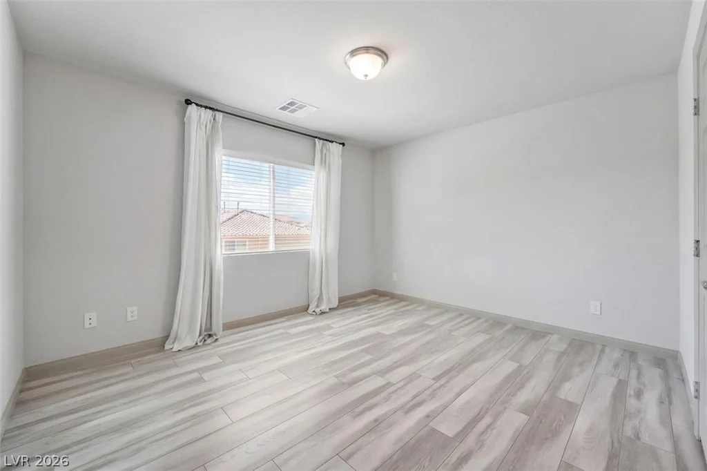 10183 Cascadia Creek, Las Vegas, NV 89141