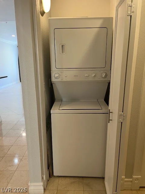 270 Flamingo, Las Vegas, NV 89169
