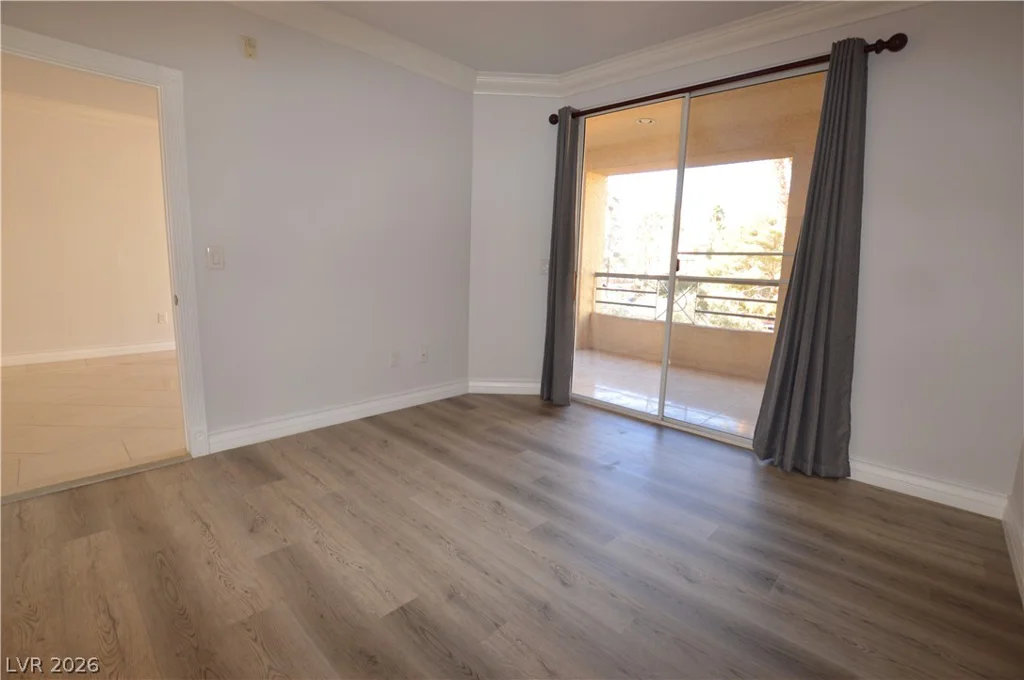 270 Flamingo, Las Vegas, NV 89169