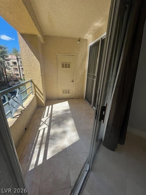 270 Flamingo, Las Vegas, NV 89169
