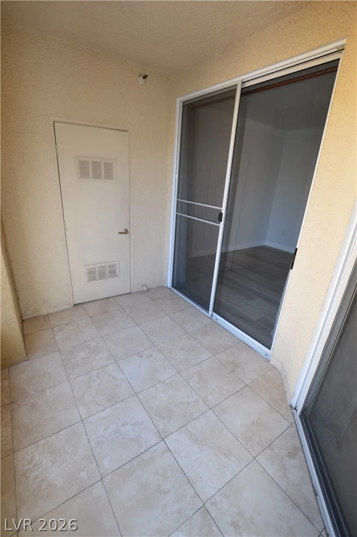 270 Flamingo, Las Vegas, NV 89169