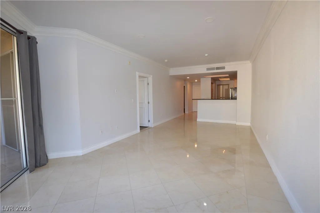 270 Flamingo, Las Vegas, NV 89169