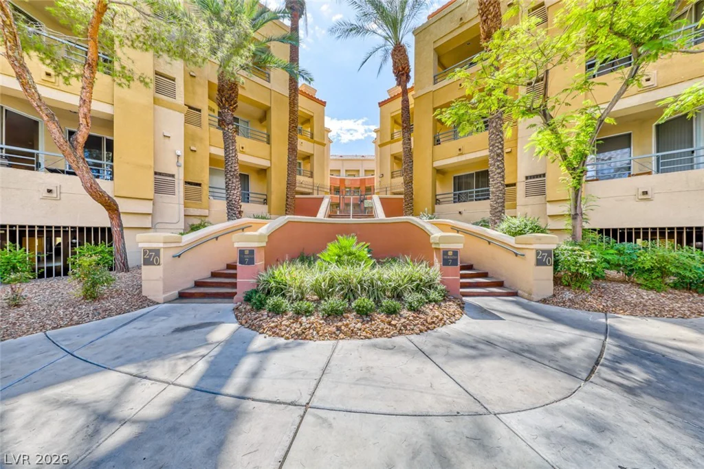 270 Flamingo, Las Vegas, NV 89169