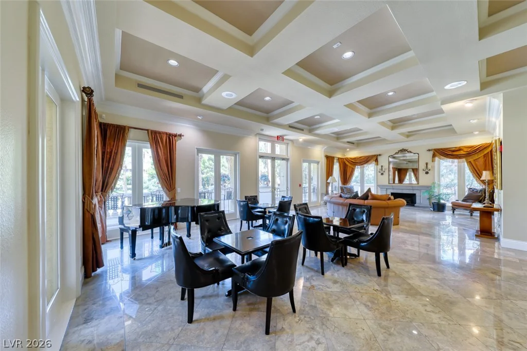 270 Flamingo, Las Vegas, NV 89169