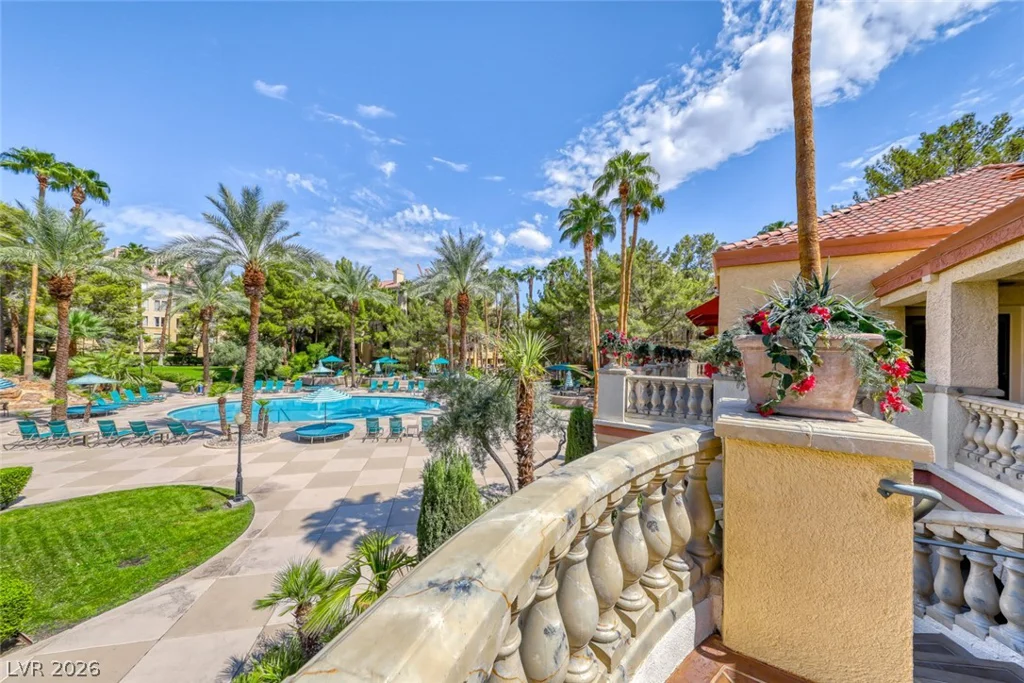 270 Flamingo, Las Vegas, NV 89169