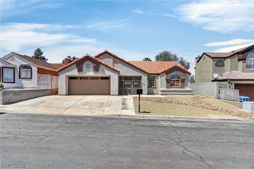 7256 Wayfarer, Las Vegas, NV 89156