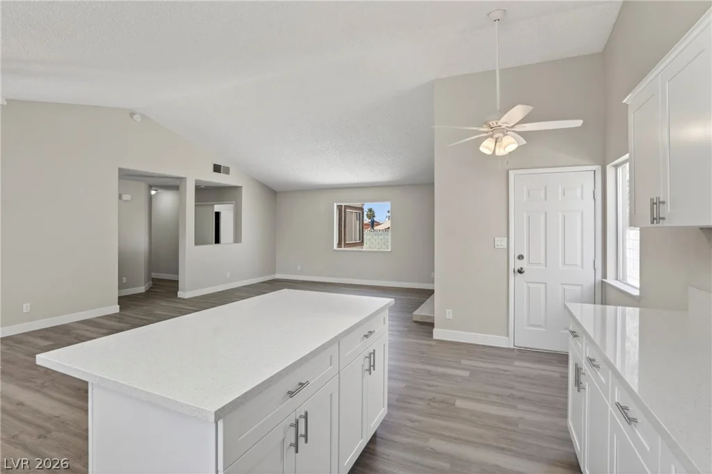 7256 Wayfarer, Las Vegas, NV 89156