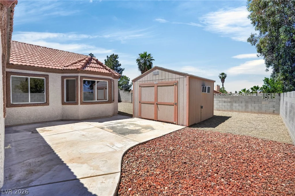 7256 Wayfarer, Las Vegas, NV 89156