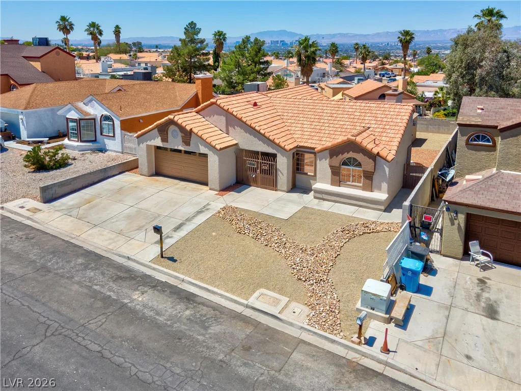 7256 Wayfarer, Las Vegas, NV 89156