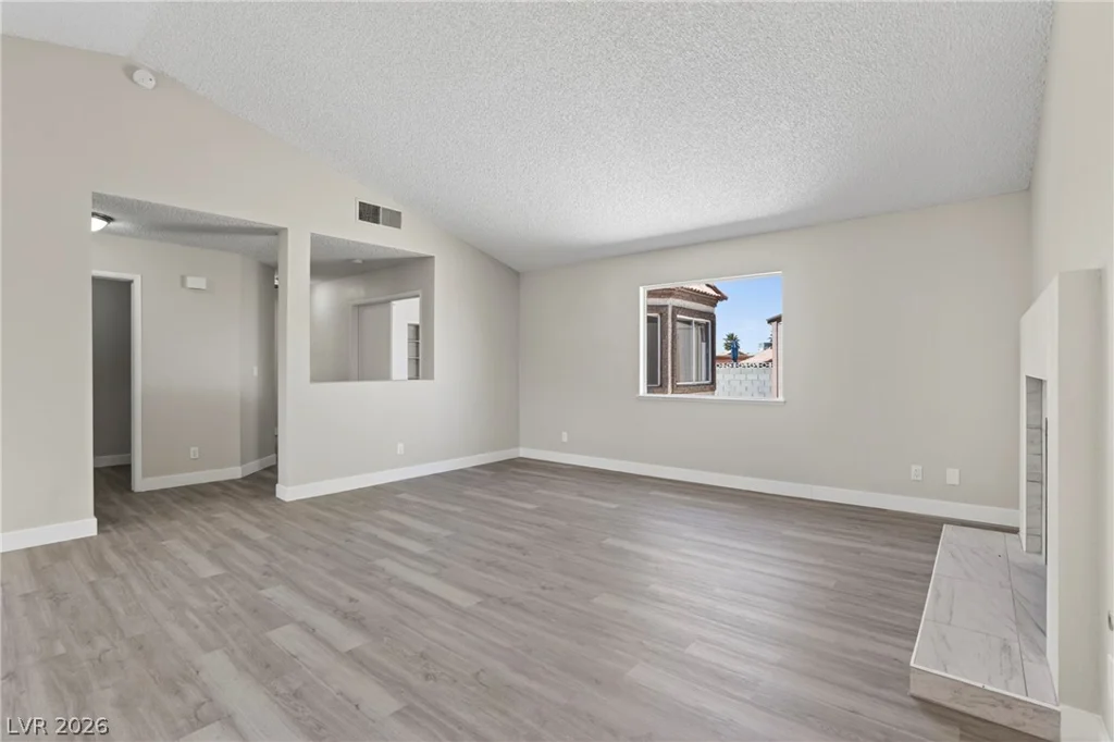 7256 Wayfarer, Las Vegas, NV 89156
