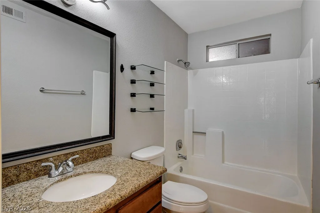 2110 Sealion, Las Vegas, NV 89128