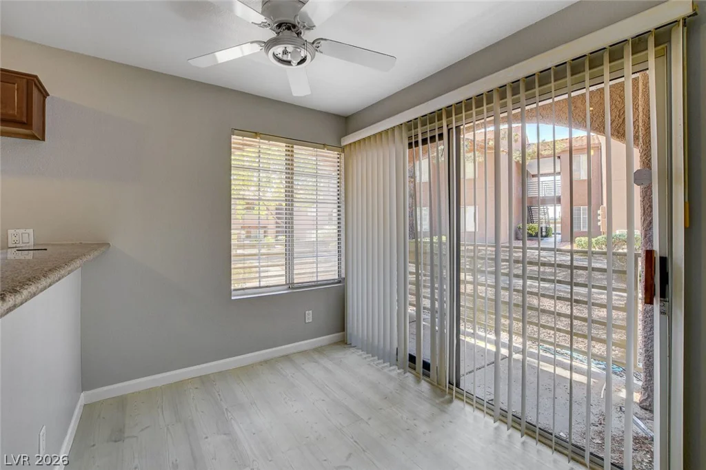 2110 Sealion, Las Vegas, NV 89128