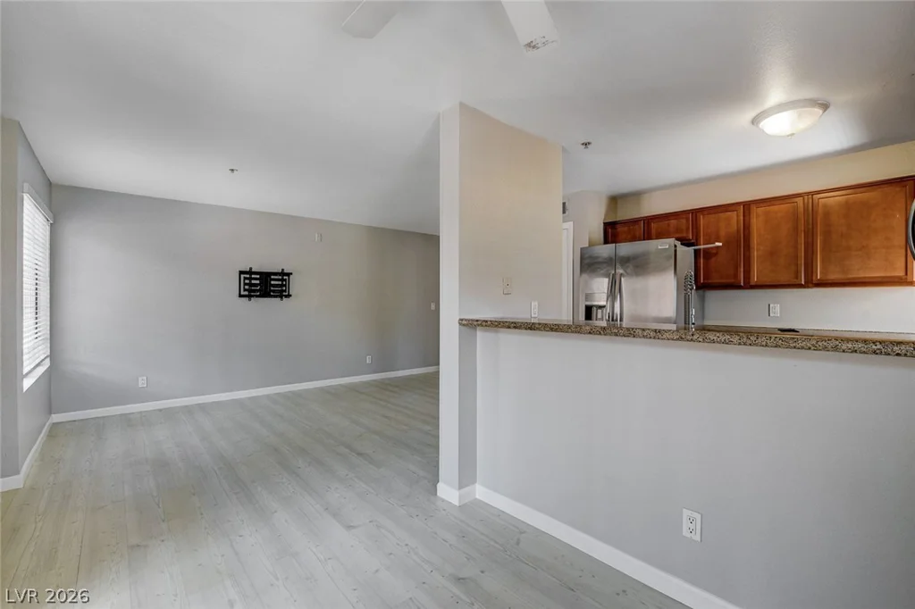 2110 Sealion, Las Vegas, NV 89128