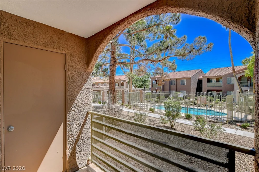 2110 Sealion, Las Vegas, NV 89128