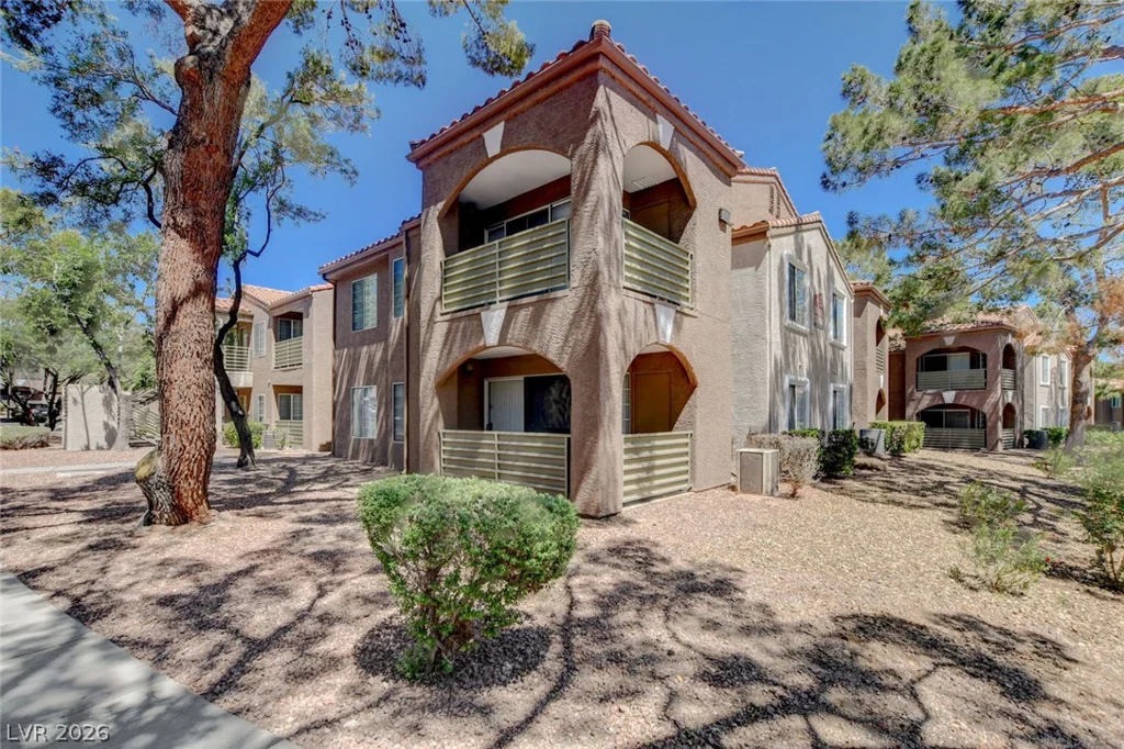 2110 Sealion, Las Vegas, NV 89128