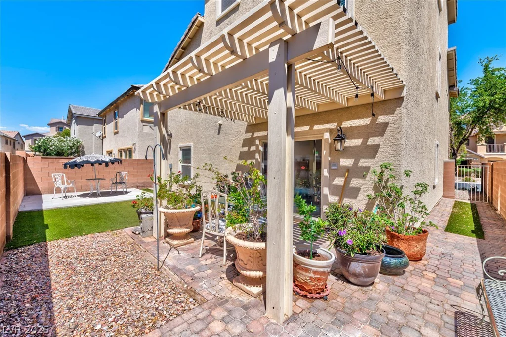 29 Marble Apex, North Las Vegas, NV 89031