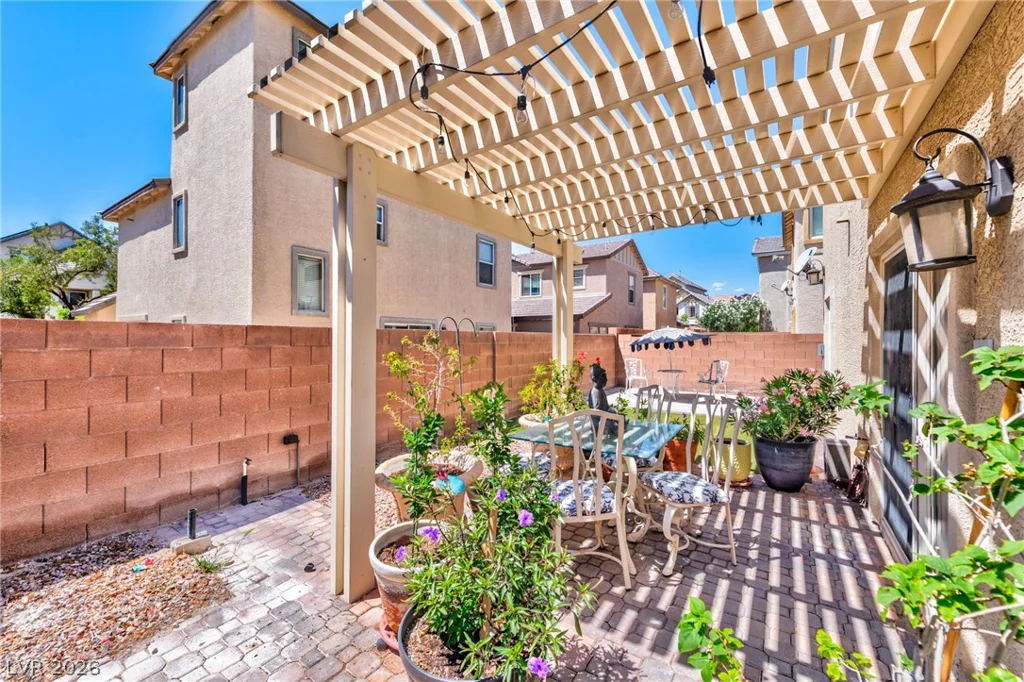 29 Marble Apex, North Las Vegas, NV 89031