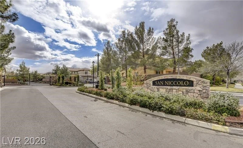 3548 Arcata Point, Las Vegas, NV 89141