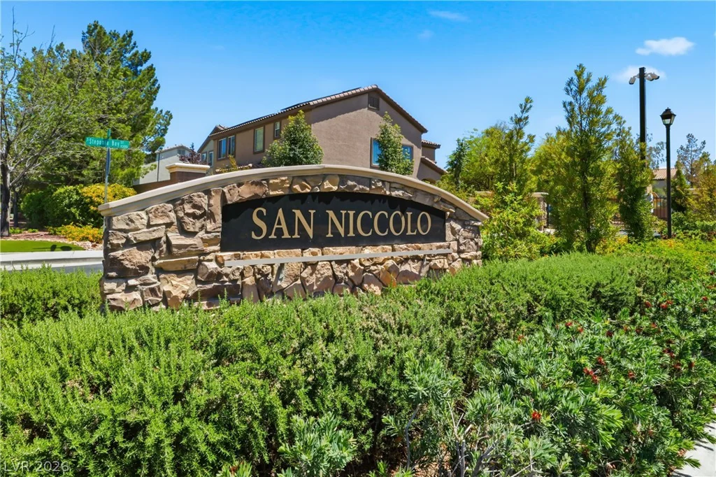 3548 Arcata Point, Las Vegas, NV 89141