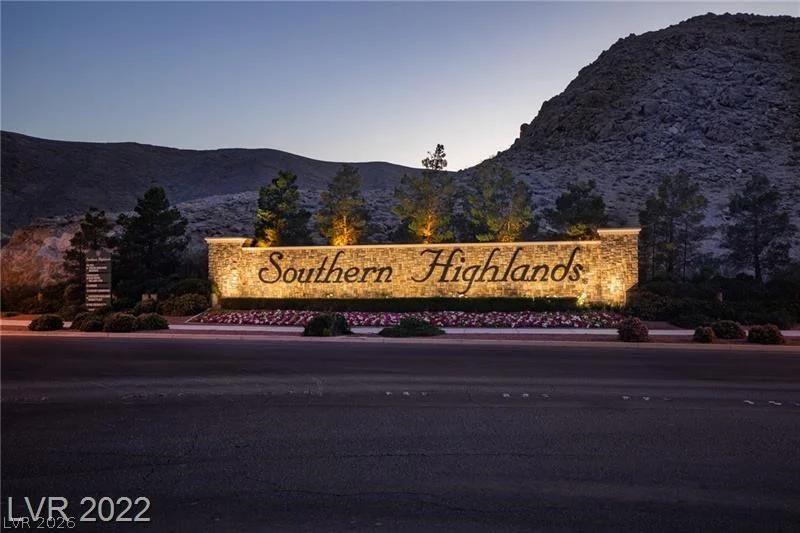 3548 Arcata Point, Las Vegas, NV 89141