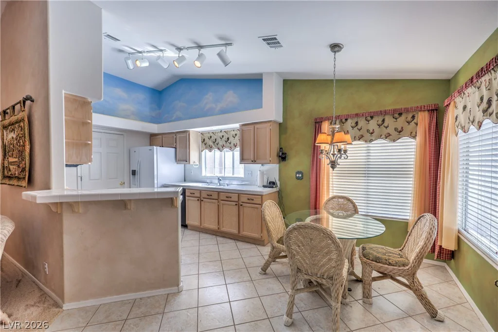 1046 Armillaria, Henderson, NV 89011