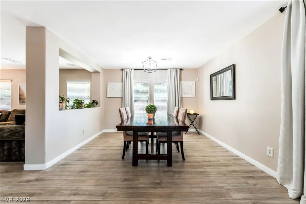 5605 Raven Horse, Las Vegas, NV 89131