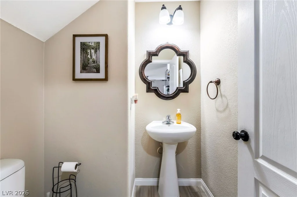 5605 Raven Horse, Las Vegas, NV 89131