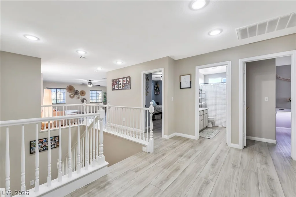 5605 Raven Horse, Las Vegas, NV 89131