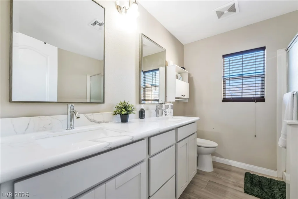 5605 Raven Horse, Las Vegas, NV 89131