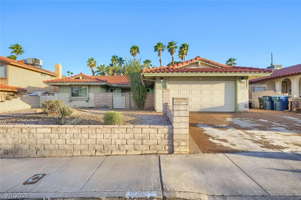 3739 La Junta, Las Vegas, NV 89120