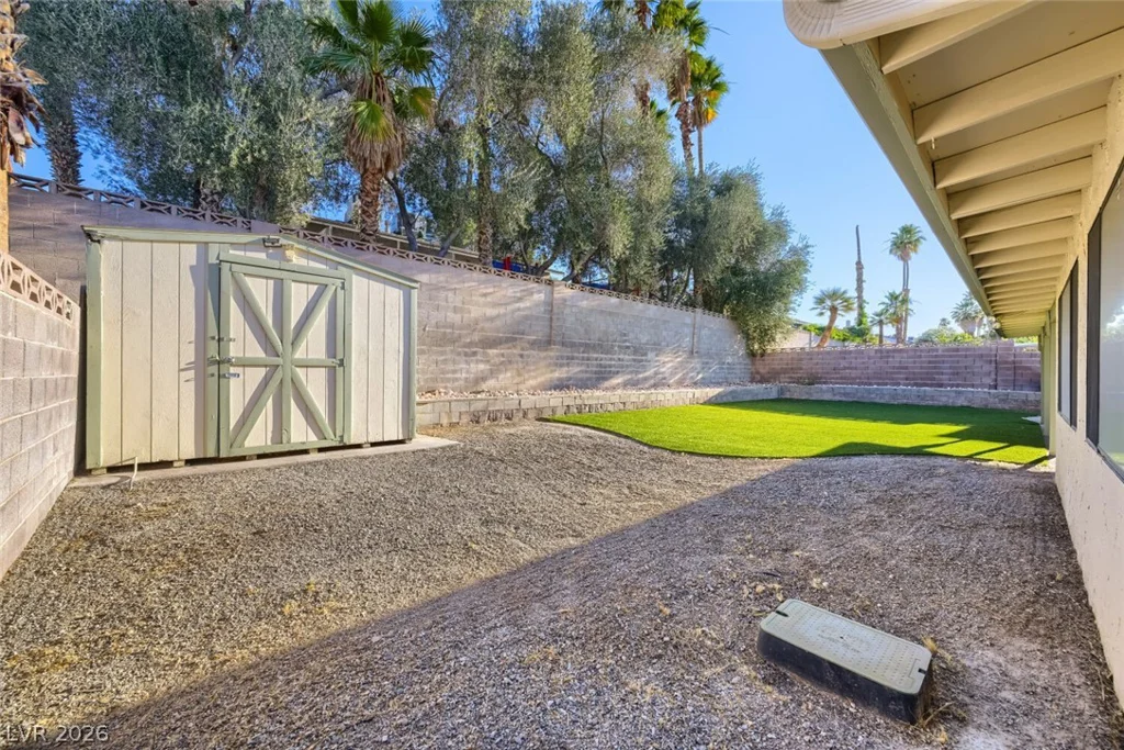 3739 La Junta, Las Vegas, NV 89120