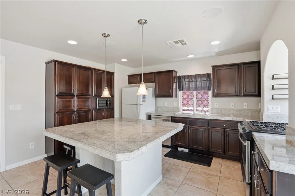 5976 Lazy Creek, Las Vegas, NV 89139