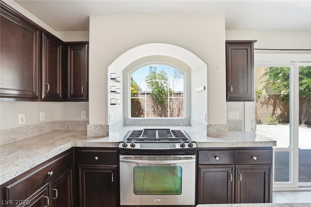 5976 Lazy Creek, Las Vegas, NV 89139