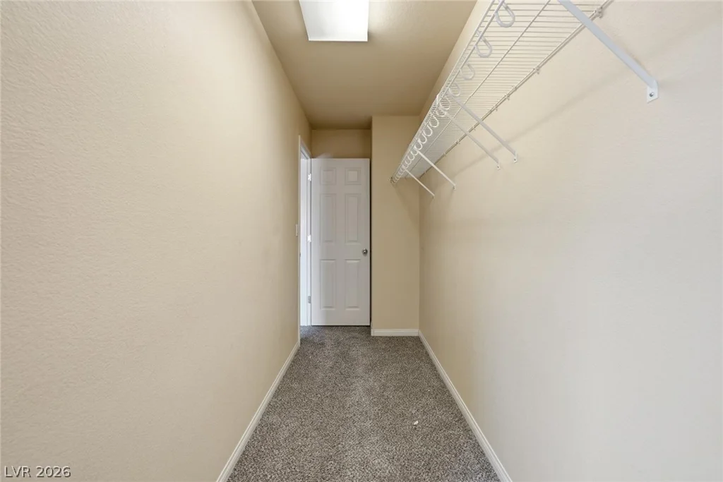 5976 Lazy Creek, Las Vegas, NV 89139