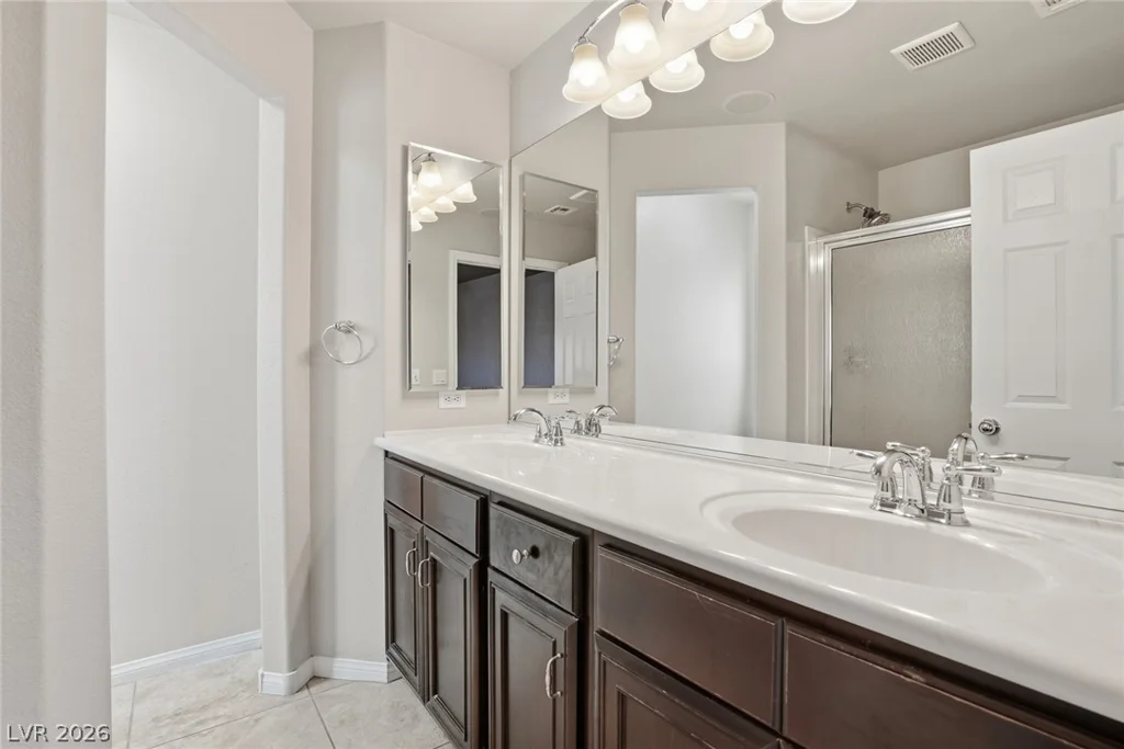 5976 Lazy Creek, Las Vegas, NV 89139