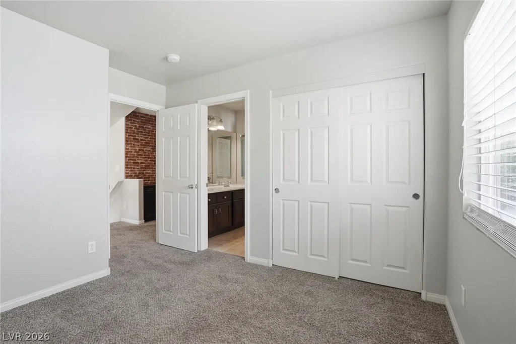 5976 Lazy Creek, Las Vegas, NV 89139