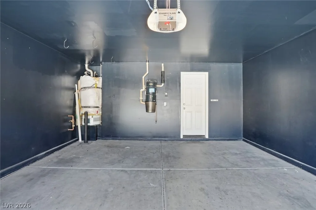 5976 Lazy Creek, Las Vegas, NV 89139