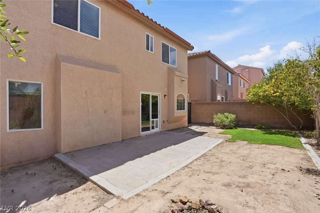 5976 Lazy Creek, Las Vegas, NV 89139