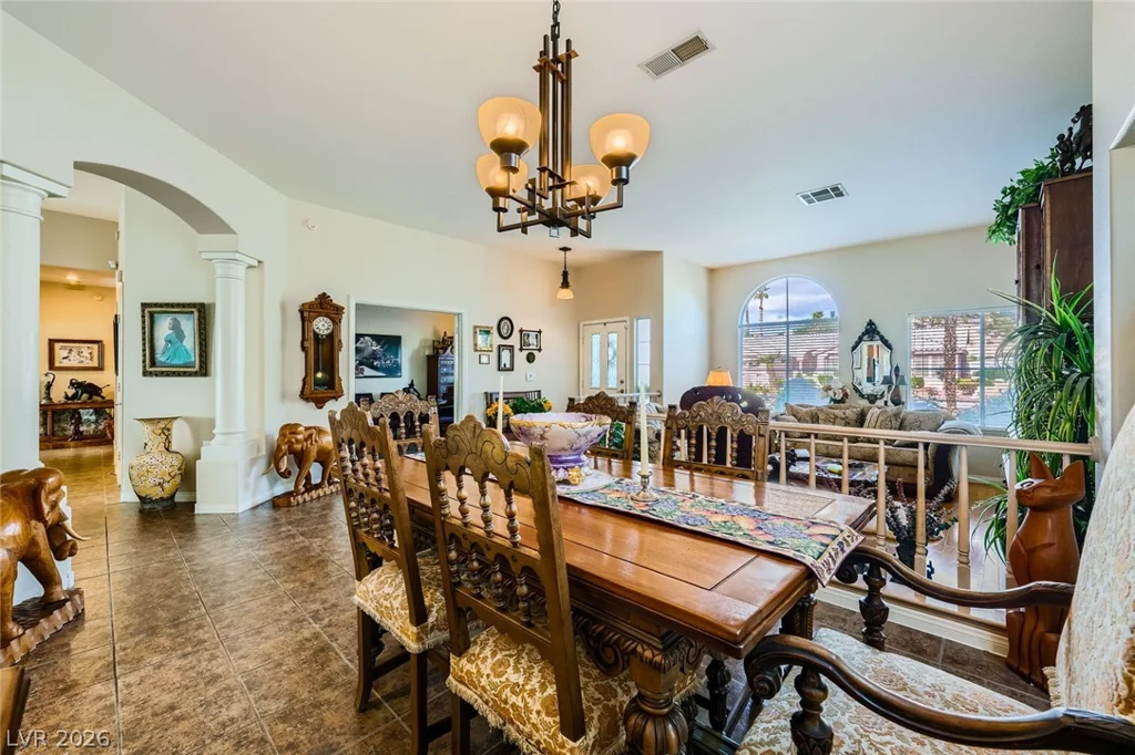 2012 Lady Lake, Las Vegas, NV 89128