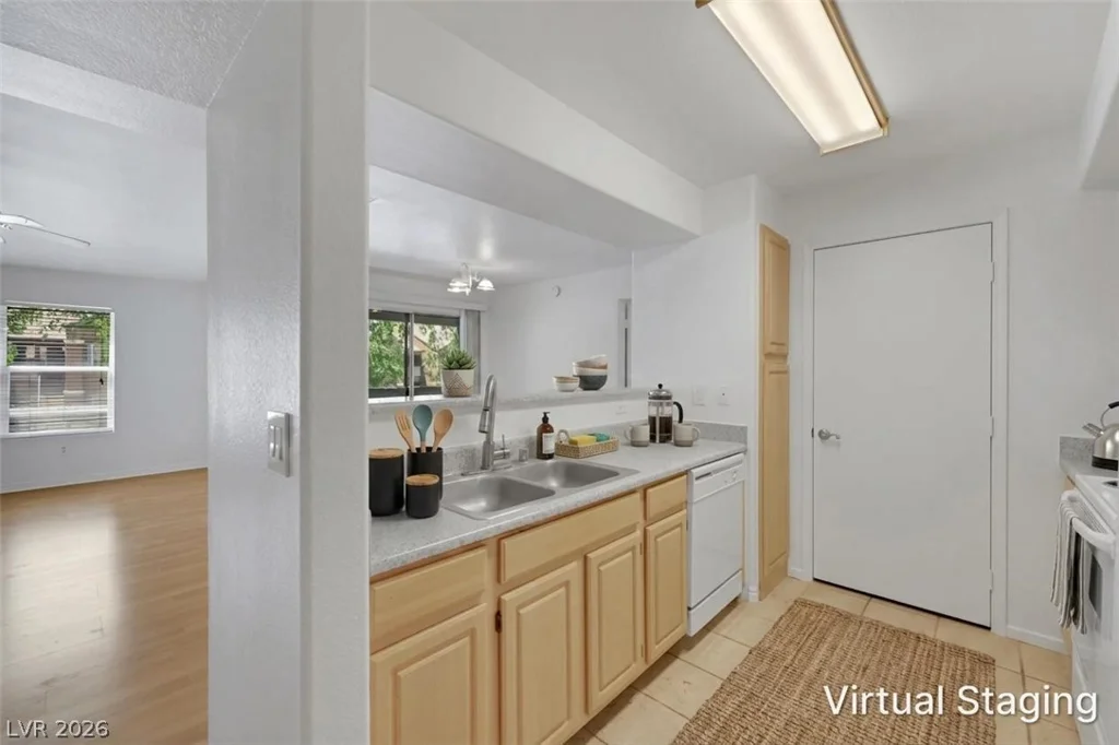 555 Silverado Ranch, Las Vegas, NV 89183