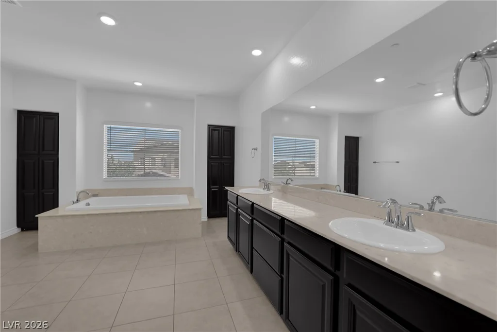 993 Bayberry Cove, Henderson, NV 89002