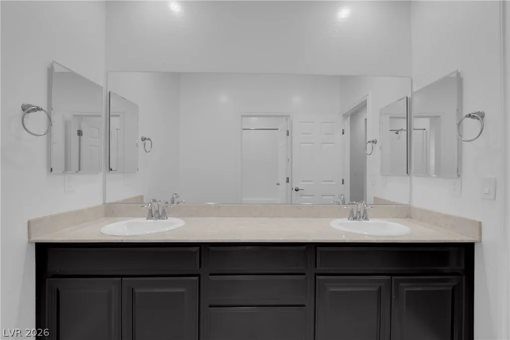993 Bayberry Cove, Henderson, NV 89002