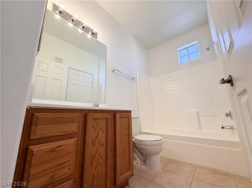 5855 Valley, North Las Vegas, NV 89031