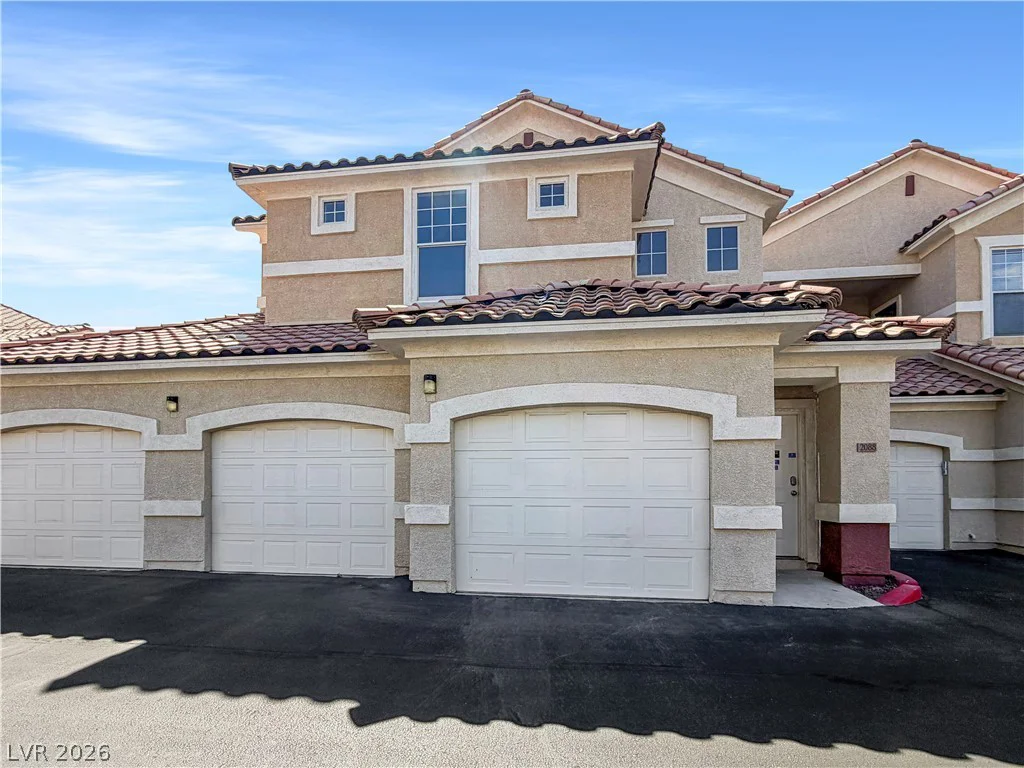 5855 Valley, North Las Vegas, NV 89031