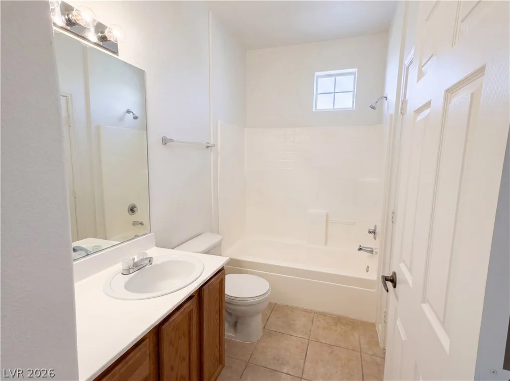 5855 Valley, North Las Vegas, NV 89031