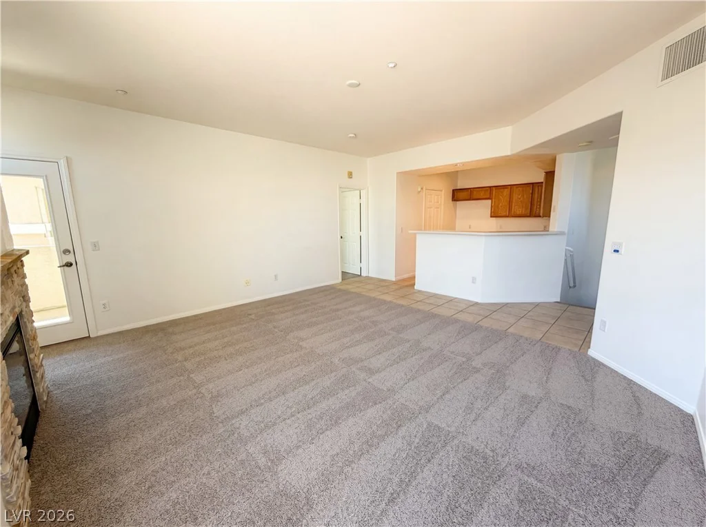 5855 Valley, North Las Vegas, NV 89031