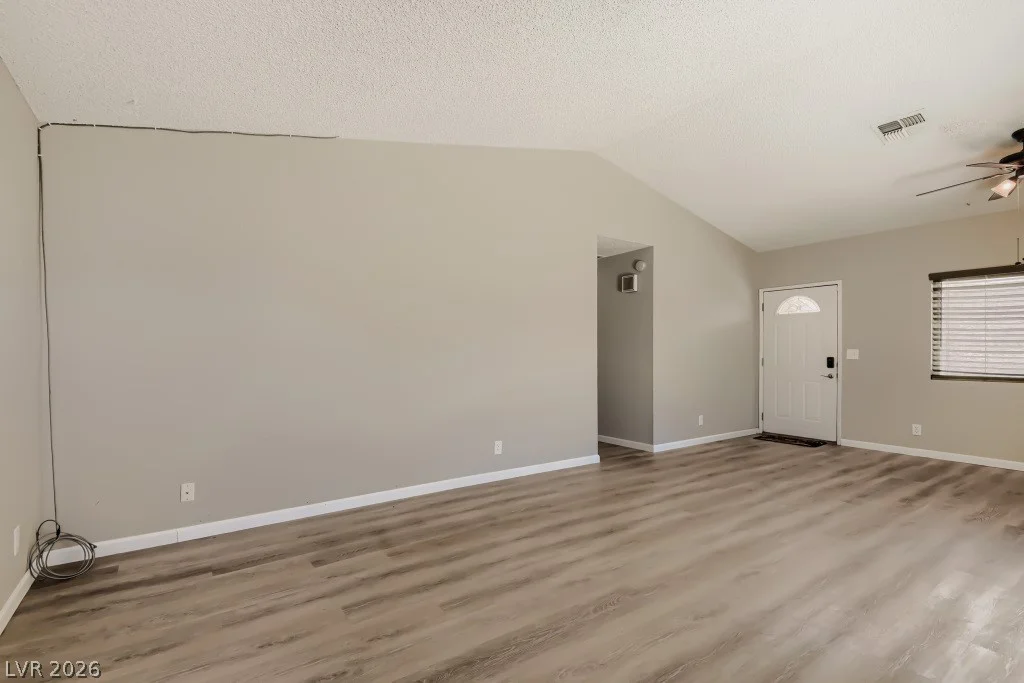 4410 Hawthorne, Las Vegas, NV 89147